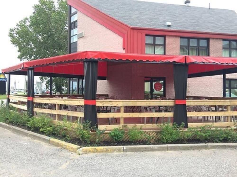 Days Inn By Wyndham Trois-Rivières Esterno foto